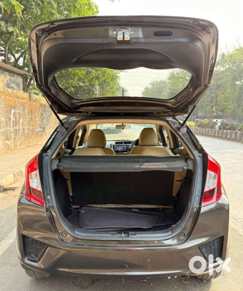 Honda Jazz V Cvt, 2017, Petrol