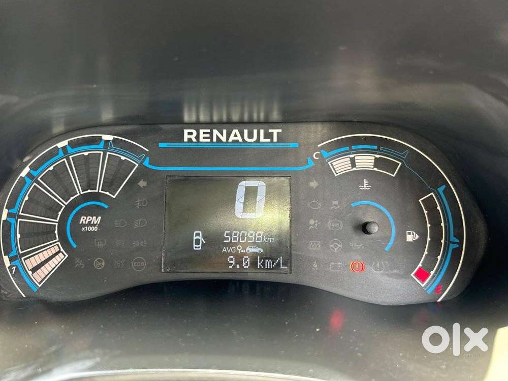 Renault Triber Rxz, 2019, Petrol