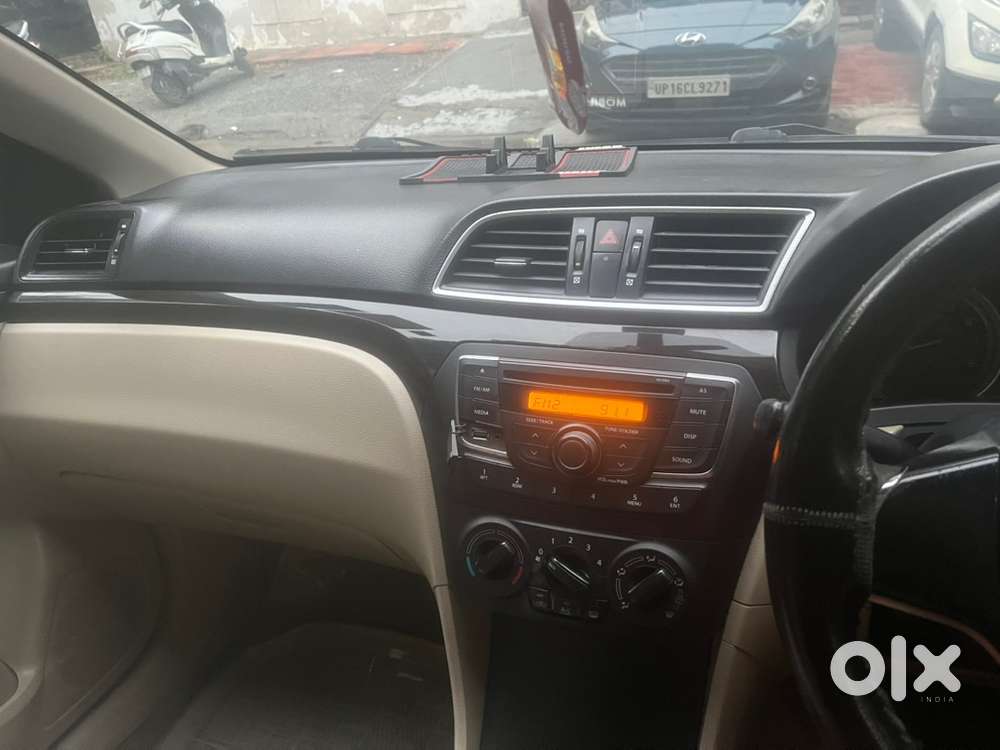 2015 Maruti Suzuki Ciaz Petrol Manual 1st Owner