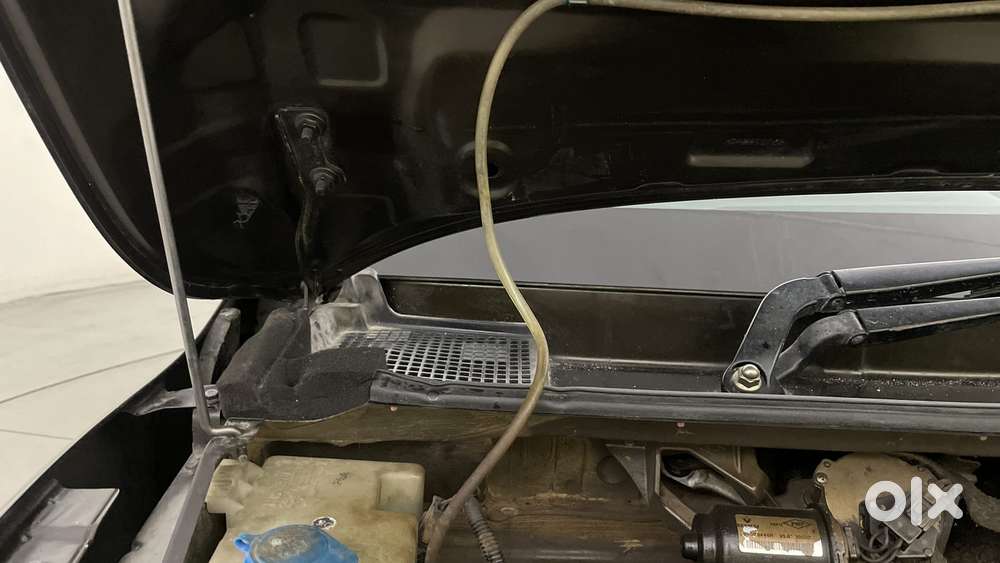 Renault Kwid 2019-ongoing 1.0 Rxt Amt (o), 2017, Petrol