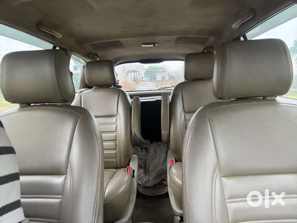 Toyota Innova 2014 Diesel 143000 Km