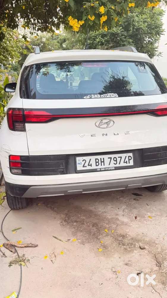 Bh Number -hyundai Venue 1.2 Petrol 2024