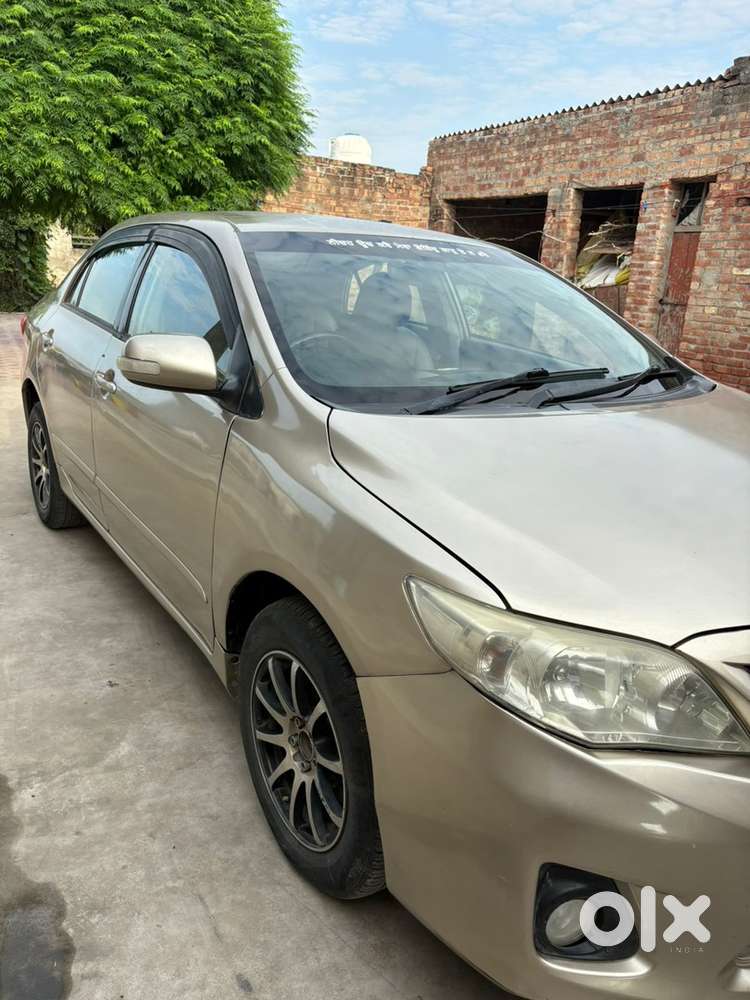 Toyota Corolla Altis 2013 Year