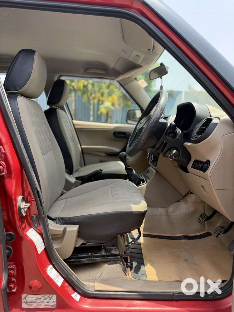Mahindra Tuv 300 T6 Plus, 2016, Diesel