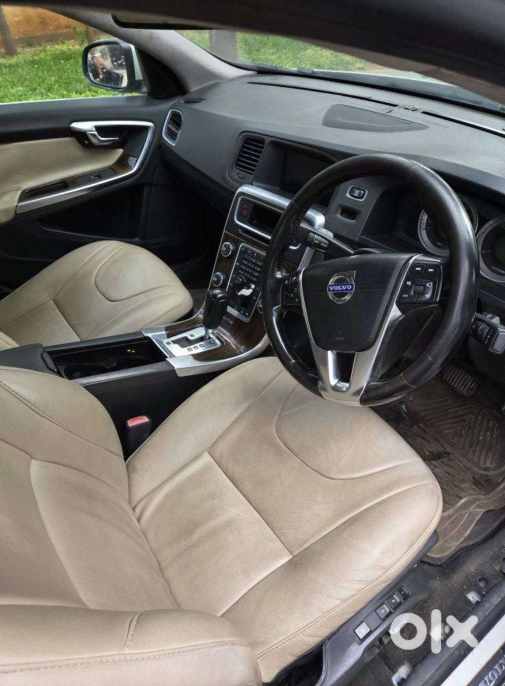 Volvo S60 D5 Kinetic, 2011, Diesel