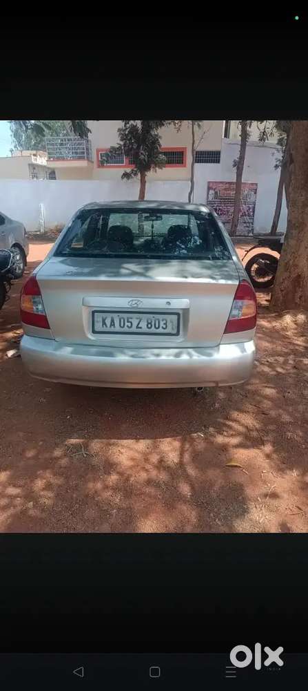 Hyundai Accent 2002 Petrol Well Maintained.