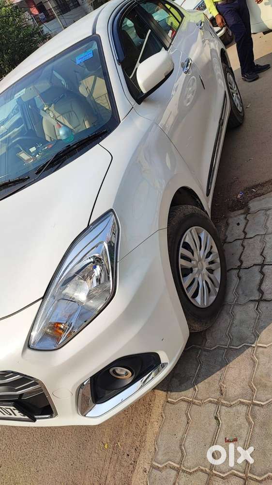 Maruti Suzuki Dzire 2022 Petrol Well Maintained