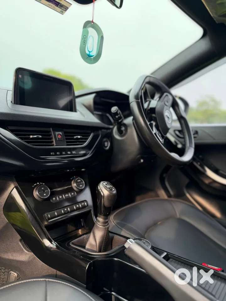 Tata Nexon 1.2 Revotron Xz Plus, 2023, Petrol