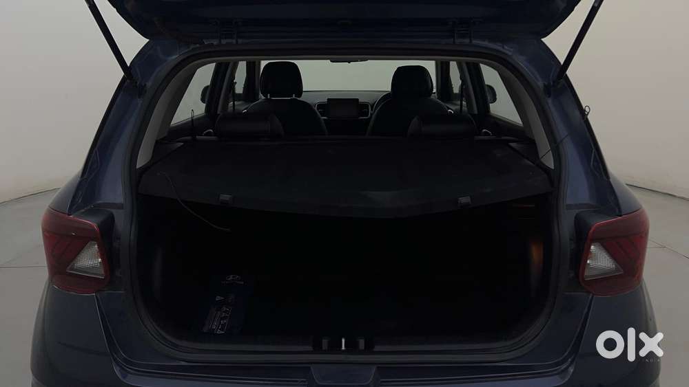 Hyundai Venue 1.2 S Plus, 2022, Petrol
