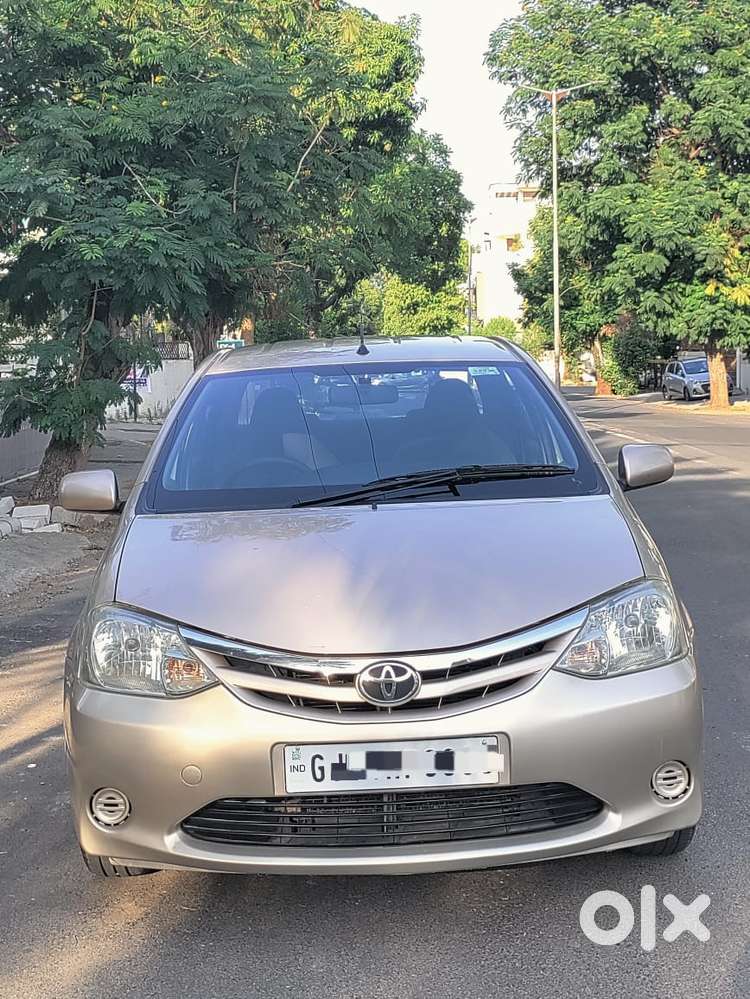 Toyota Etios 2010-2012 G, 2011, Petrol