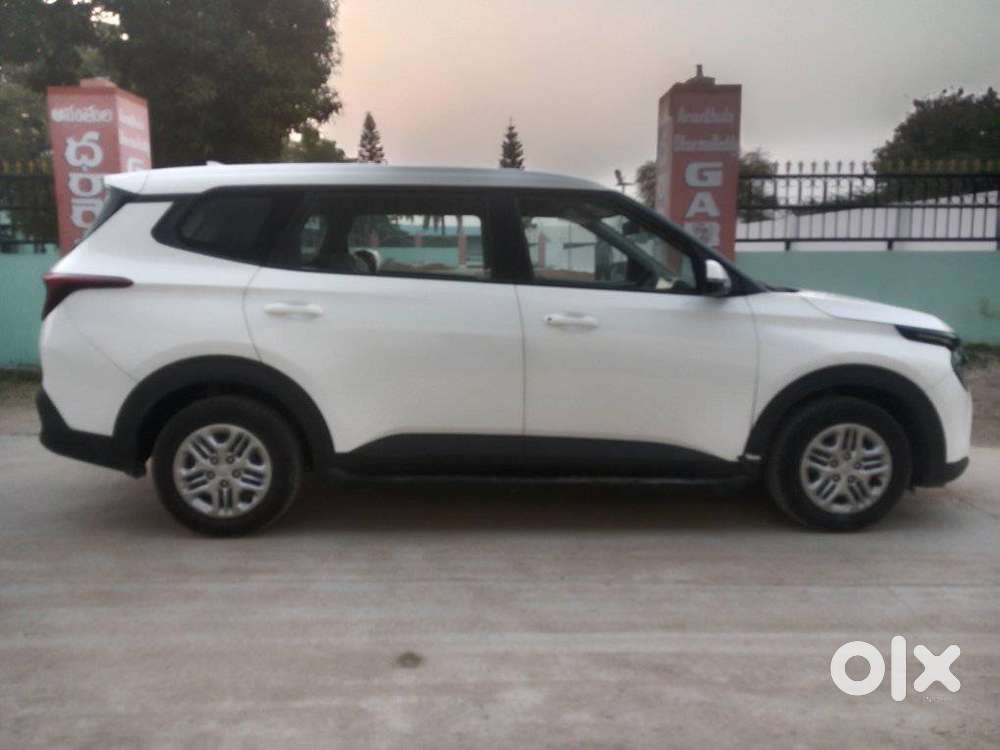 Kia Carens 1.5 Premium 7 Str, 2025, Petrol