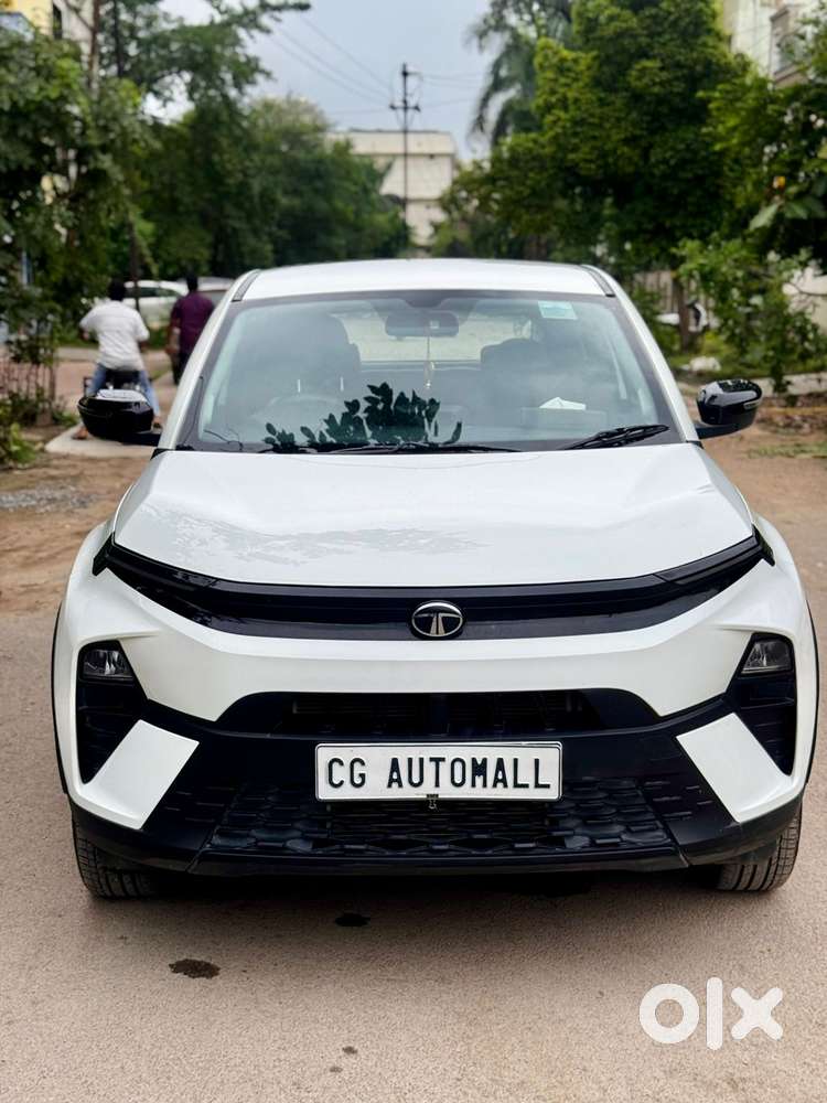Tata Nexon Smart Plus1.2 Revotron Petrol 5 Mt, 2024, Petrol