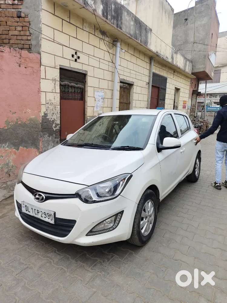 Hyundai I20 Sportz December 2012 Petrol