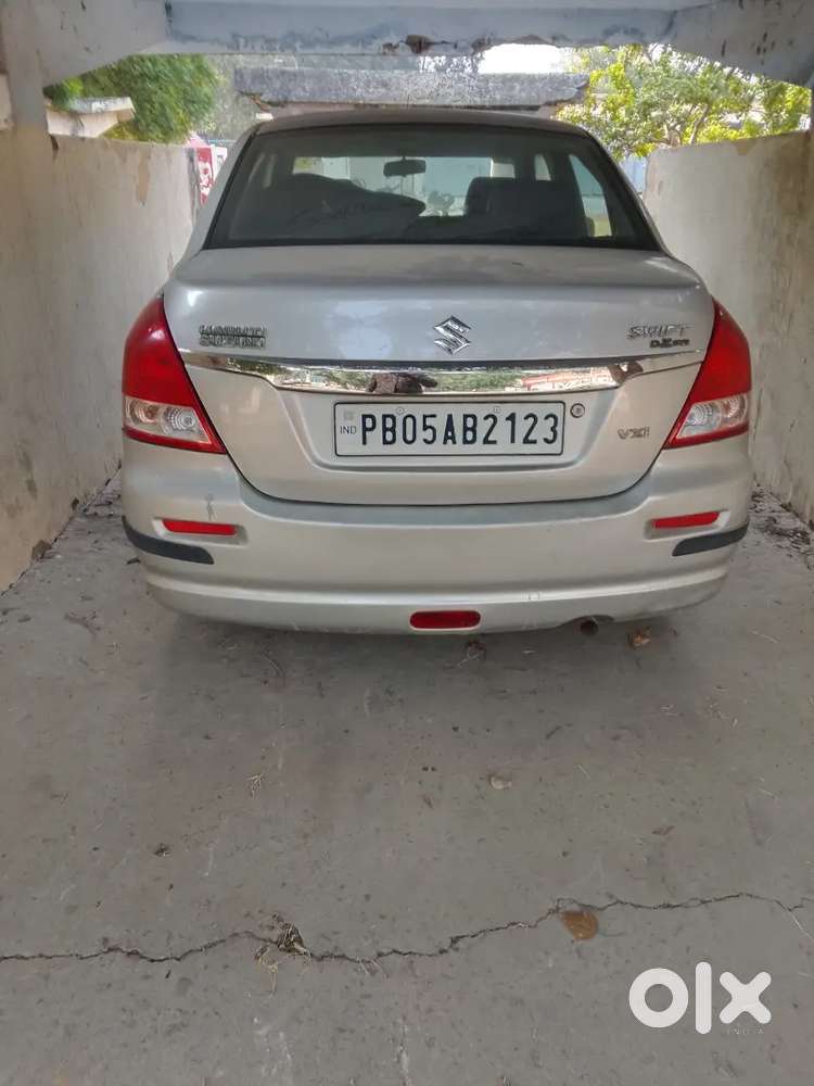 Maruti Suzuki Dzire 1.2 2011