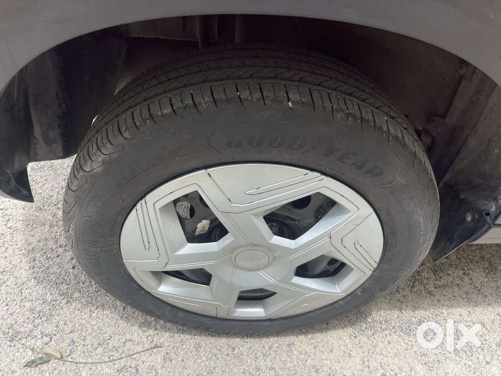Tata Nexon Smart Plus1.2 Revotron Petrol 5 Mt, 2023, Petrol