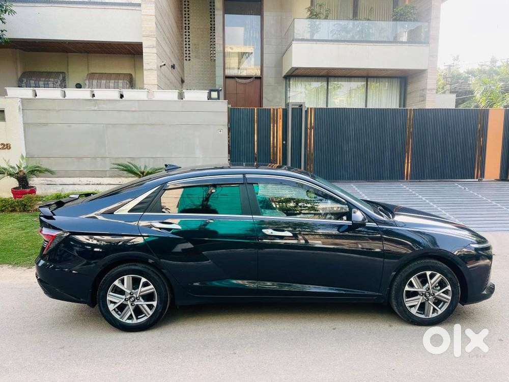 Hyundai Verna 1.5 Mpi Mt Sx (o), 2025, Petrol