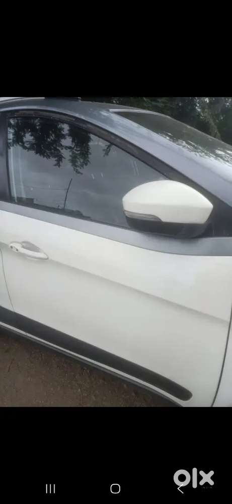 Tata Nexon 2019 Petrol Manual Dual Tone