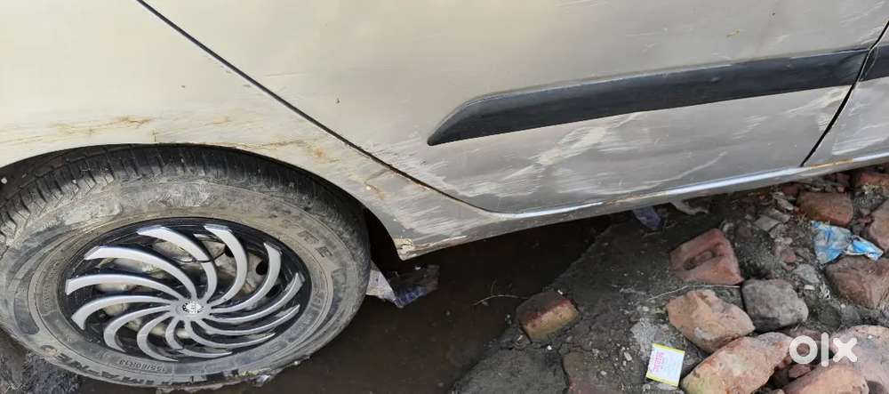 Gadi Mein Koi Anjan Ki Taraf Se Koi Dikkat Nahin Hai But Touching Ka K