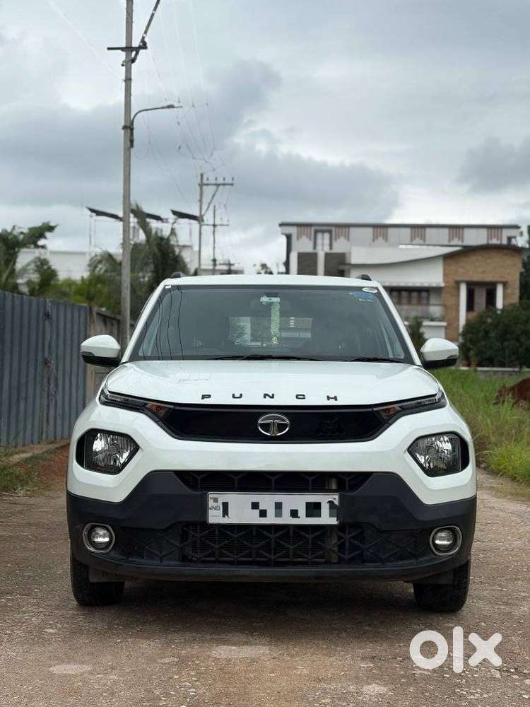 Tata Punch Pure, 2022, Petrol