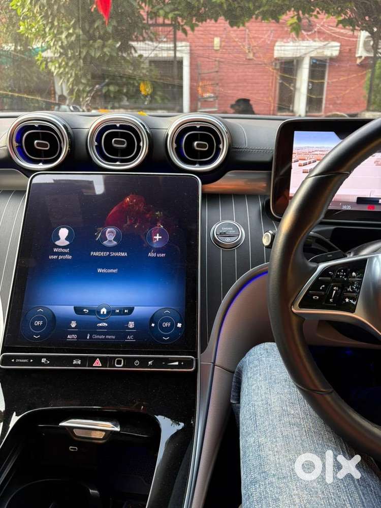 Brand New Condition C 200