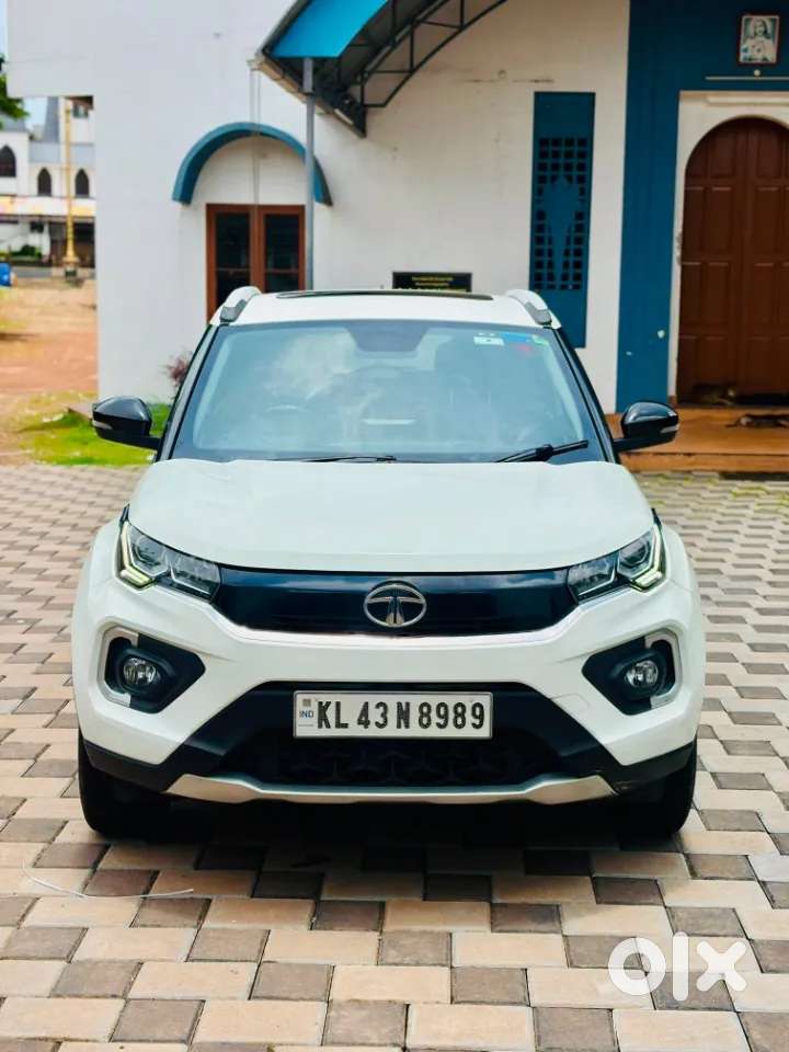 Tata Nexon Amt Xza Plus, 2021, Petrol