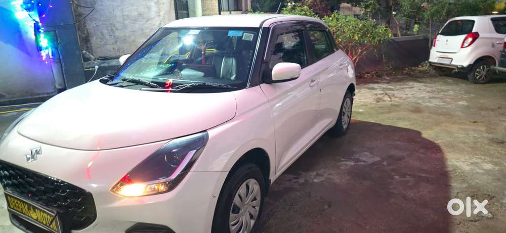 Maruti Suzuki Swift Vxi Optional, 2025, Petrol