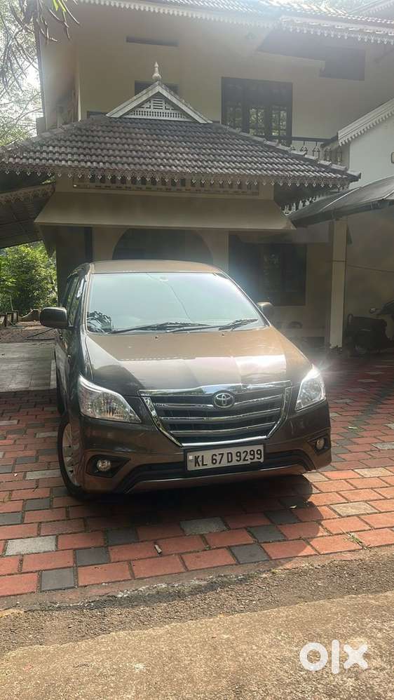 Toyota Innova Diesel 130000 Km Driven