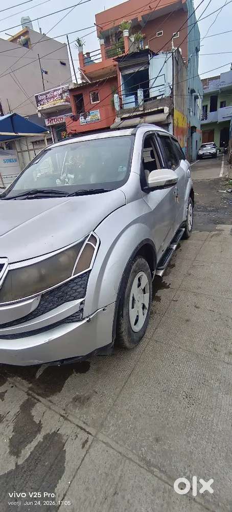 Mahindra Xuv500 W6 2012