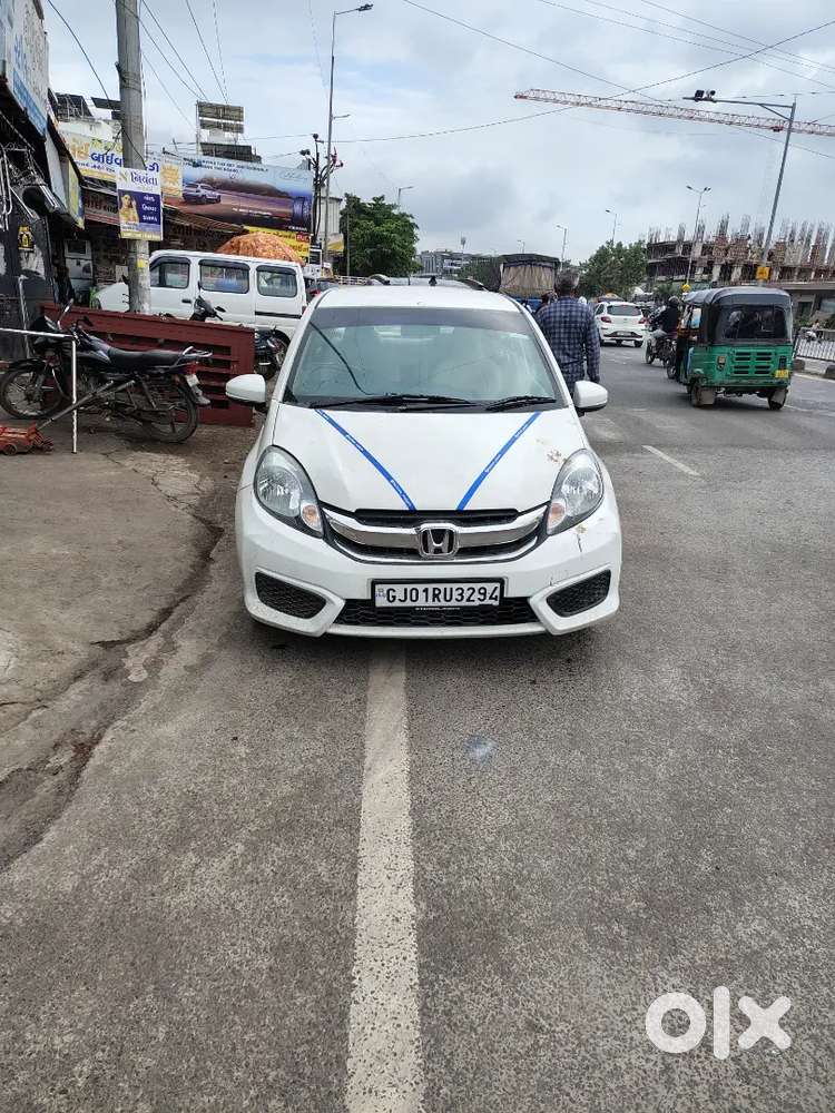 Honda Amaze 2016 Petrol - 80000 Km Driven