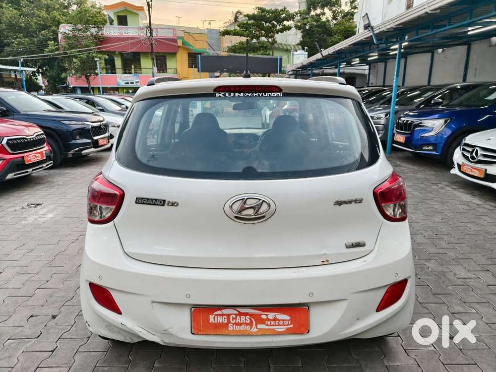 Hyundai Grand I10 Sportz, 2014, Petrol