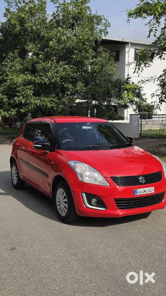 Maruti Suzuki Swift Vxi 1.2 Abs Bs-iv, 2016, Petrol