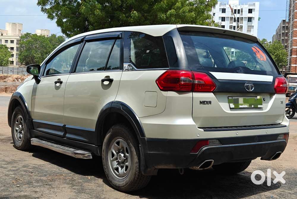 Tata Hexa 2.2 Xe 4x2 7 Str, 2017, Diesel