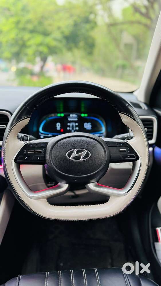 Hyundai Venue Sx Mt, 2024, Petrol