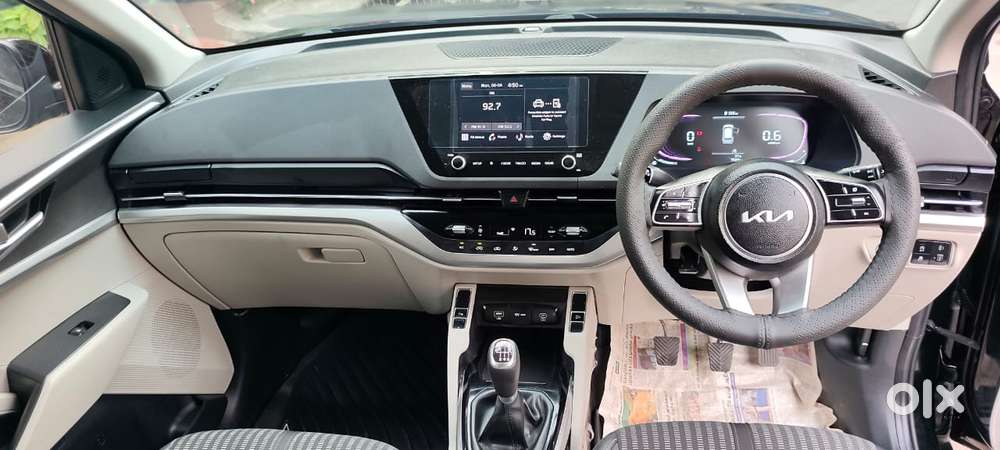Kia Carens 1.5 Premium 7 Str, 2024, Petrol