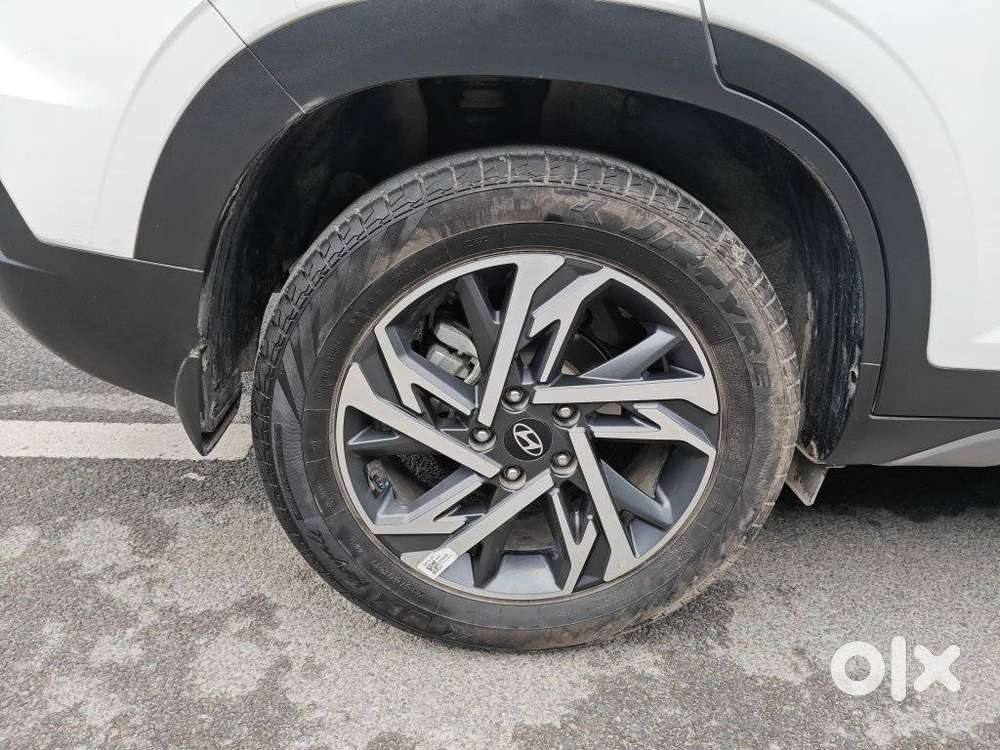 Hyundai Creta 1.5 Mpi Sx Petrol Ivt, 2025, Petrol