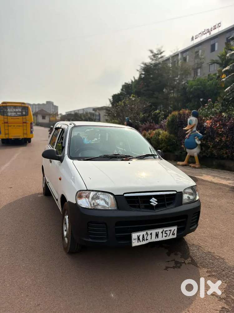 Maruti Suzuki Alto Lxi (white )2012 Model