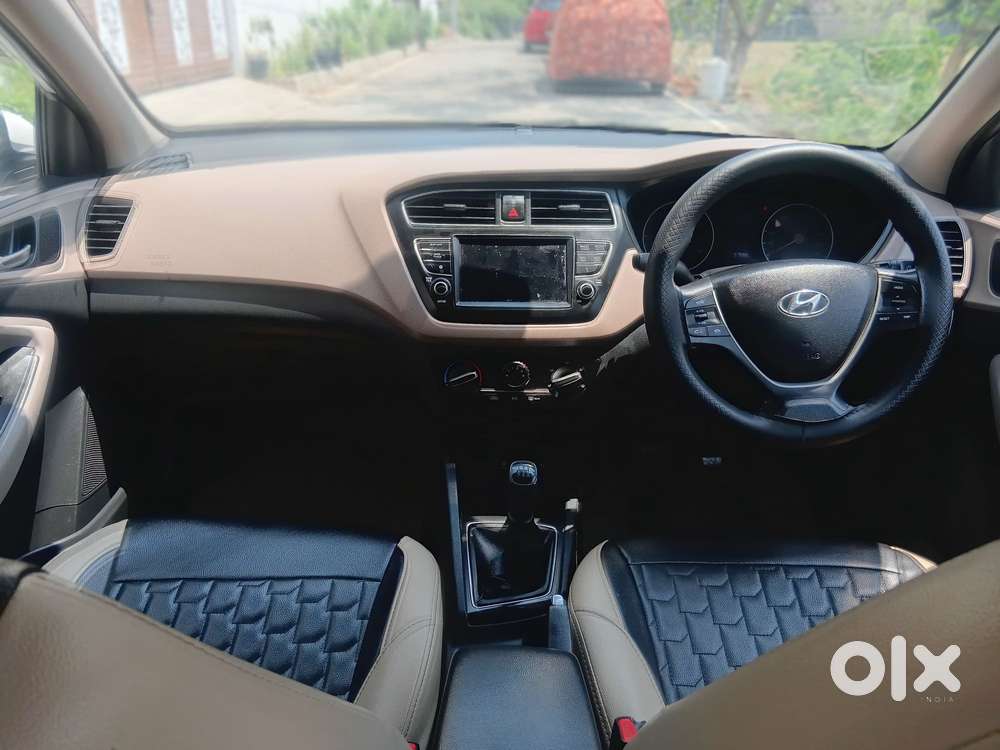 Hyundai I20 Sportz 1.2 Mt, 2019, Petrol