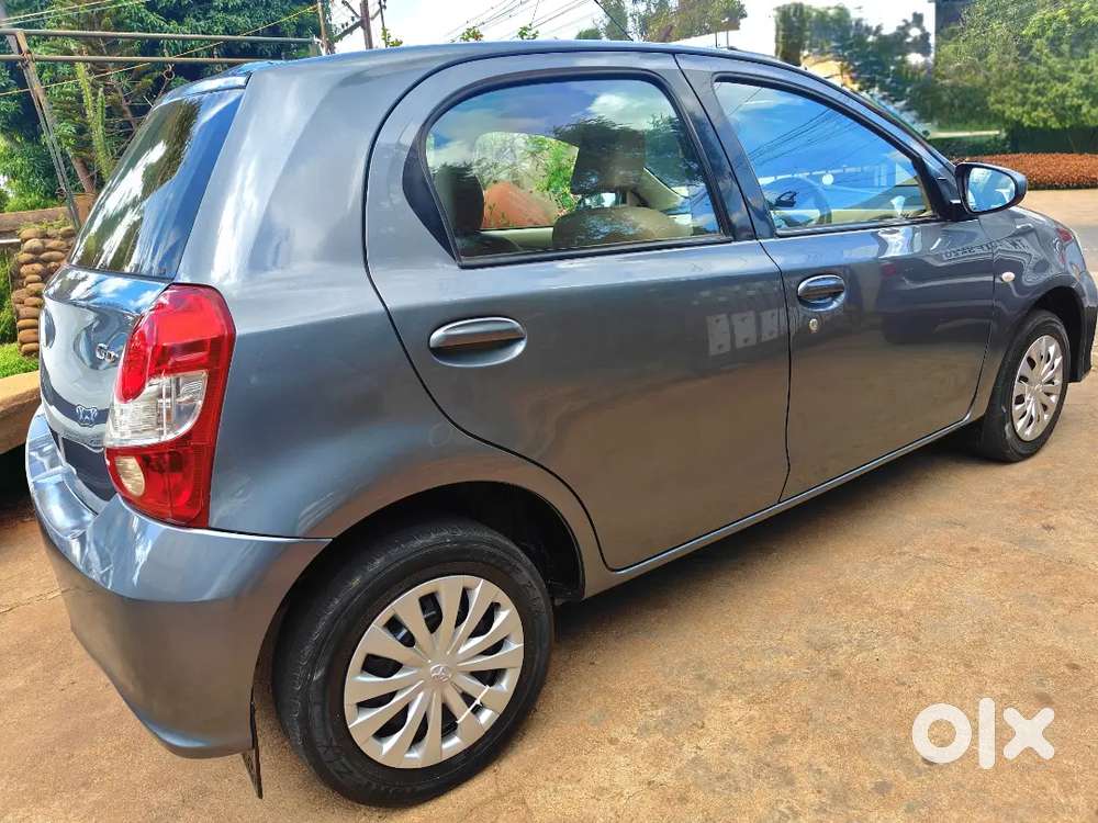 Toyota Etios Liva Diesel - Showroom Condition