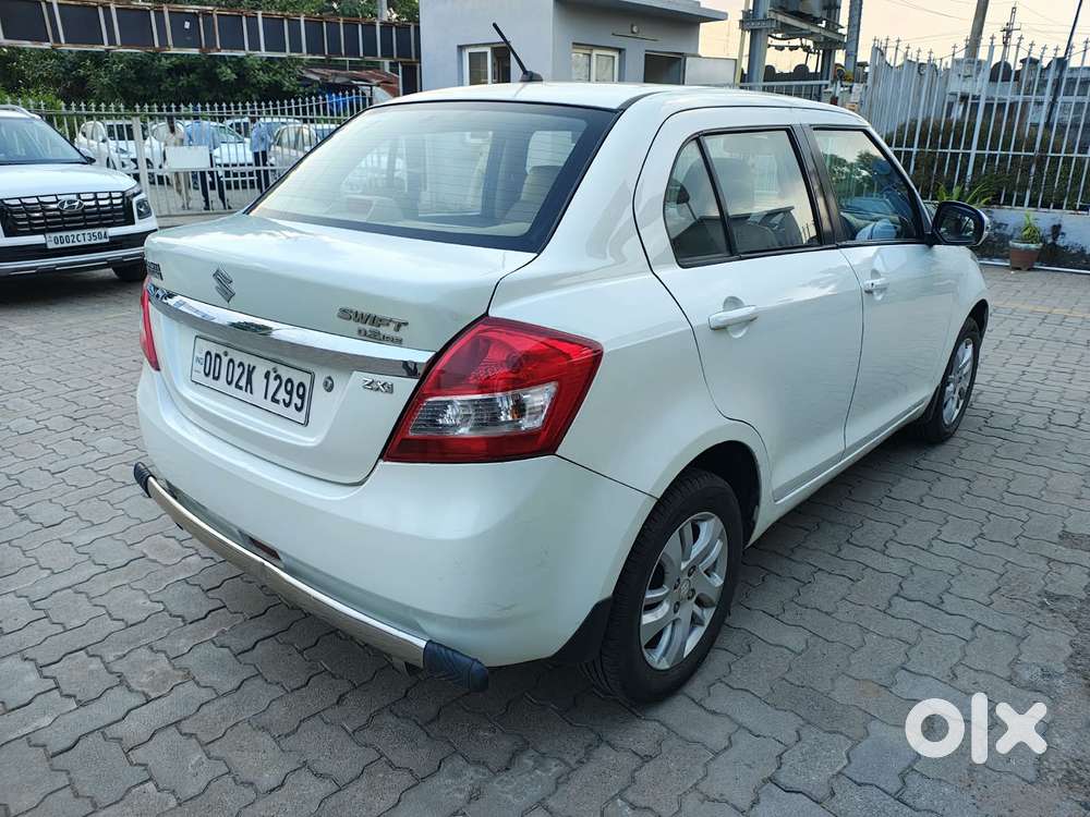 Maruti Suzuki Swift Dzire 1.2 Zxi Bsiv, 2013, Petrol