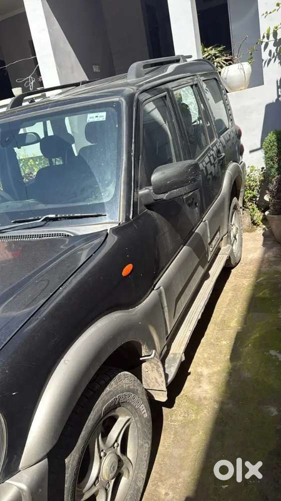 Scorpio Vlx Microhybrid 2010 Model
