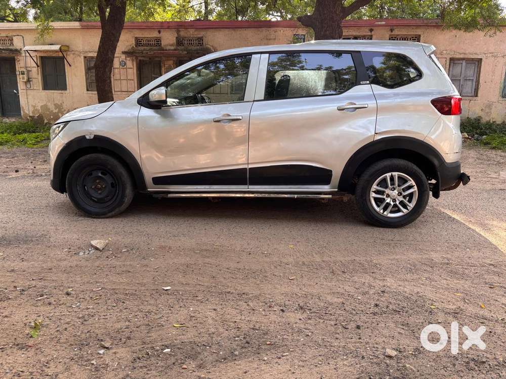 Renault Triber Rxl, 2019, Petrol