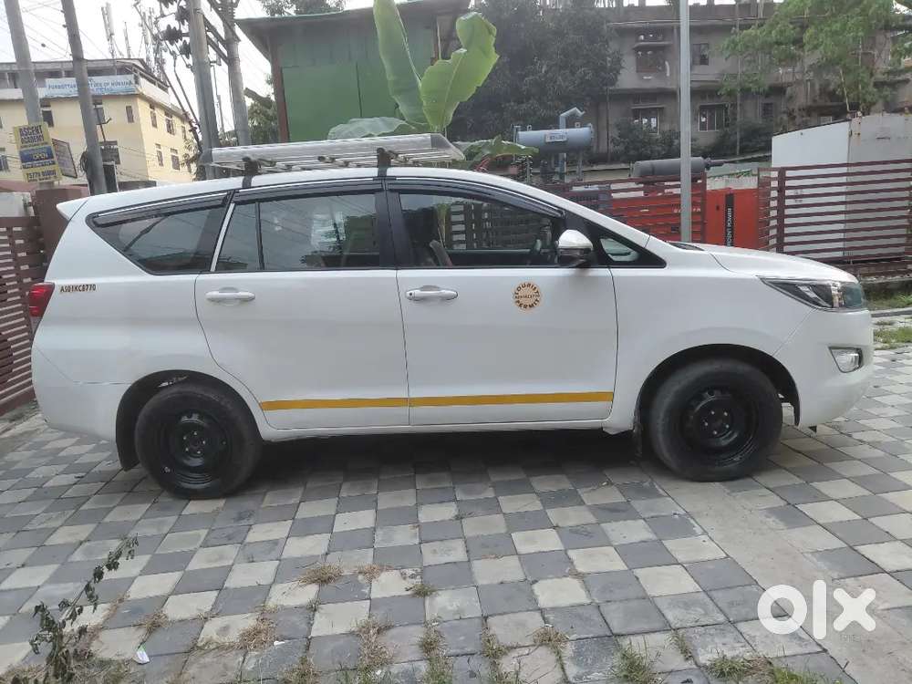 Toyota Innova Crysta 2019