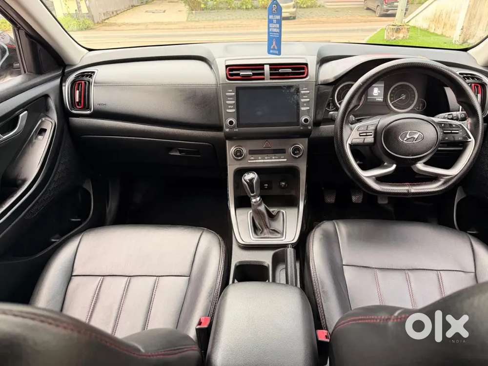 Creta Petrol Knight Edition Sx Manual Sunroof