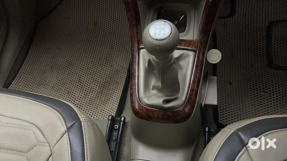 Maruti Suzuki Ertiga Zxi Plus Petrol, 2017, Petrol