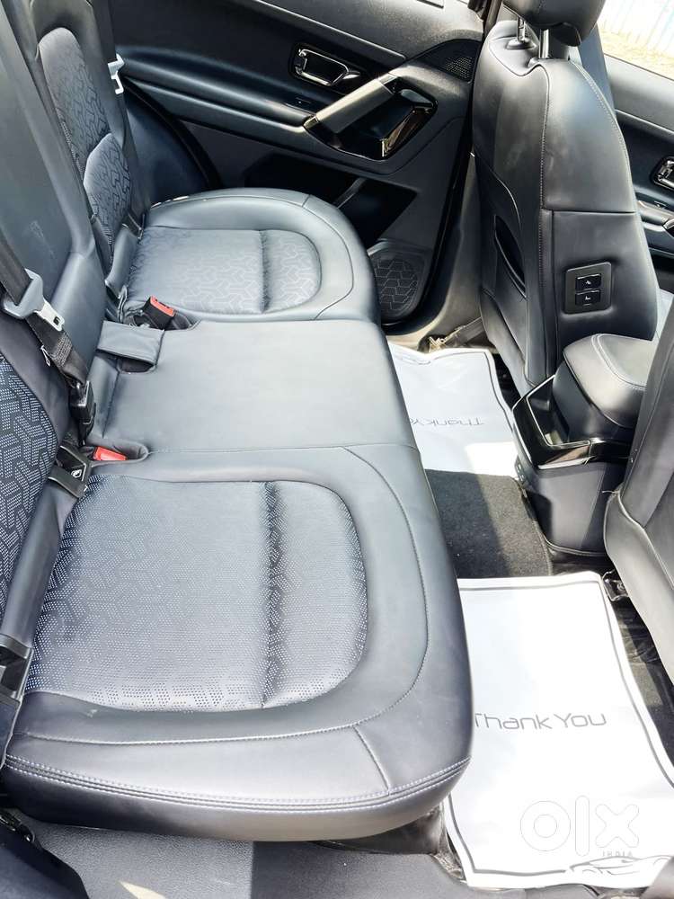 Tata Safari Accomplished X Plus 7 Str Dark Edition At, 2024, Diesel
