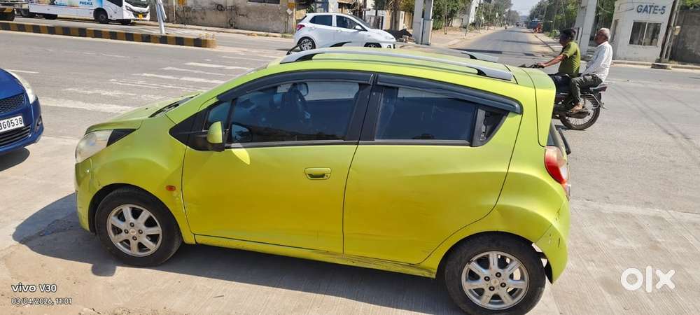 Chevrolet Beat 2010 Petrol