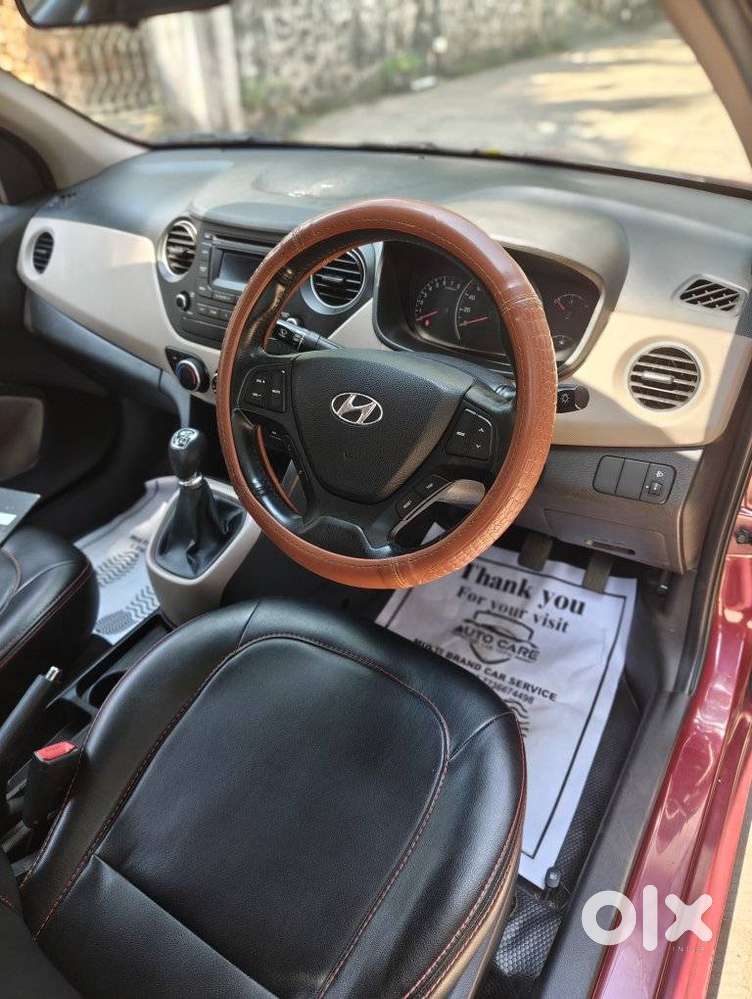 Hyundai Grand I10 Sportz, 2015, Petrol