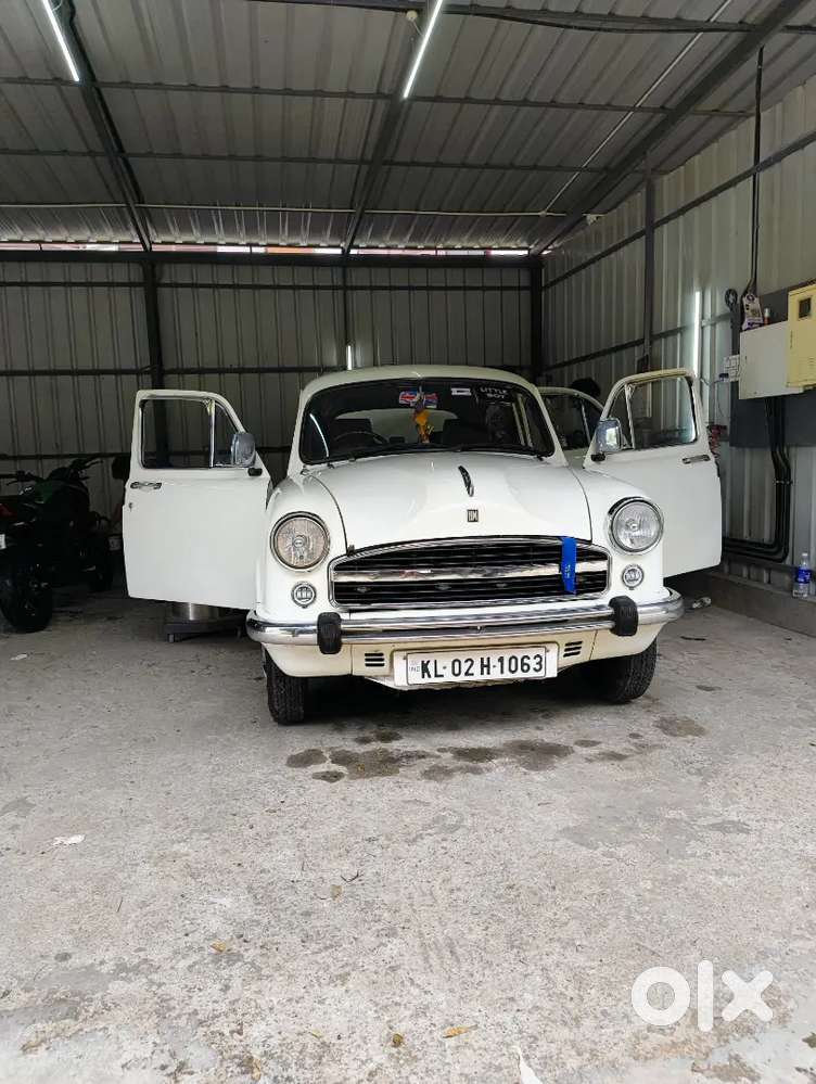 Ambassador Car 1999 Model For Sale.