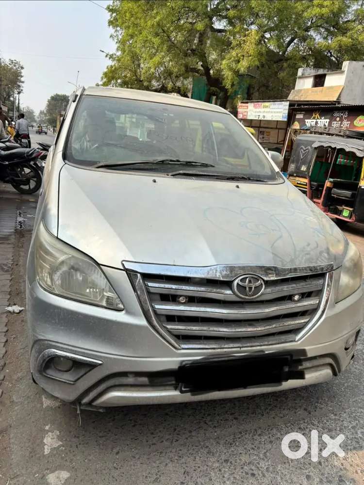 Toyota Innova 2006 Diesel 125000 Km Driven