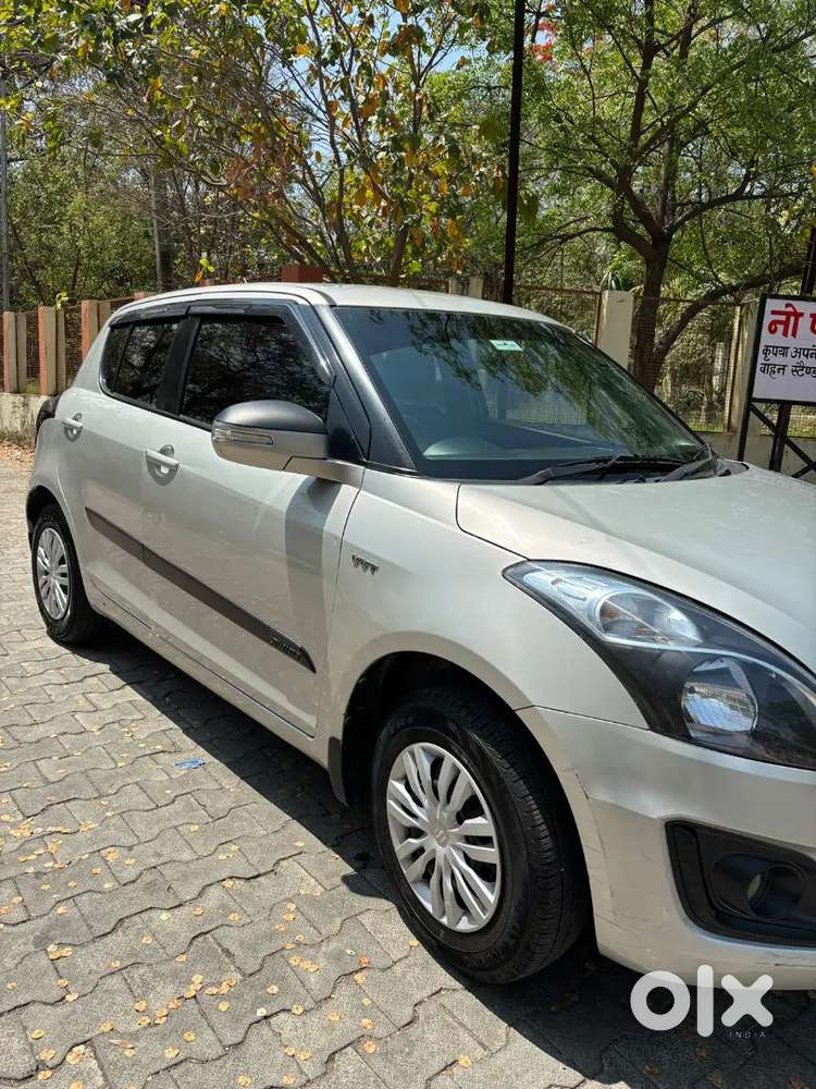 Maruti Suzuki Swift 2015 Petrol 68500 Km Driven